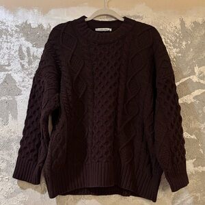 Women’s Oversized Cable-Knit Crew Sweater
